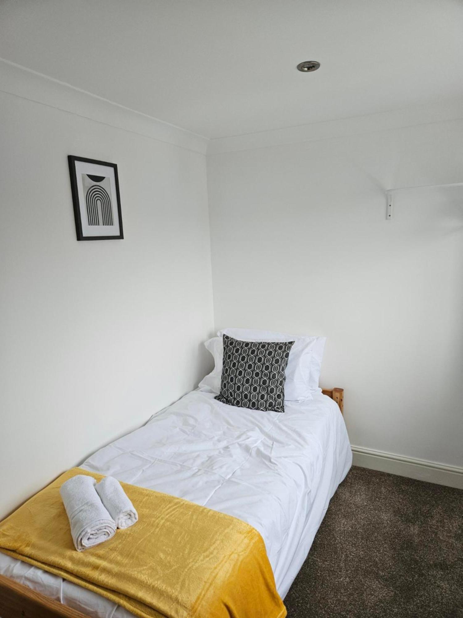 3 Severn Close Contractor Home In Oakham Near Rutland Water ภายนอก รูปภาพ